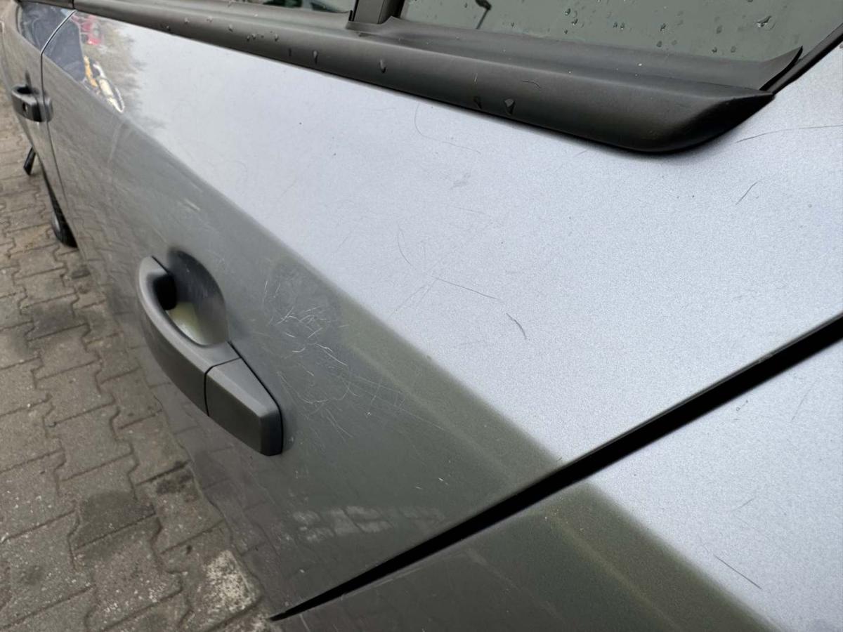 Opel Astra H original T&uuml;r hinetn links Z163 Lichtsilber Flie&szlig;heck Rohbau Bj.2009